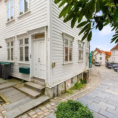 Appartement 5min To Bryggen - Renovated - Budget Friendly Bergen